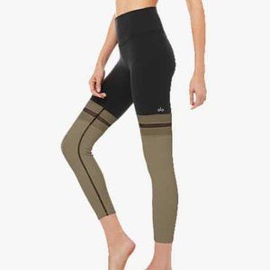 Alo Yoga Leggings